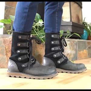 Sorel Scotia Lace Boots